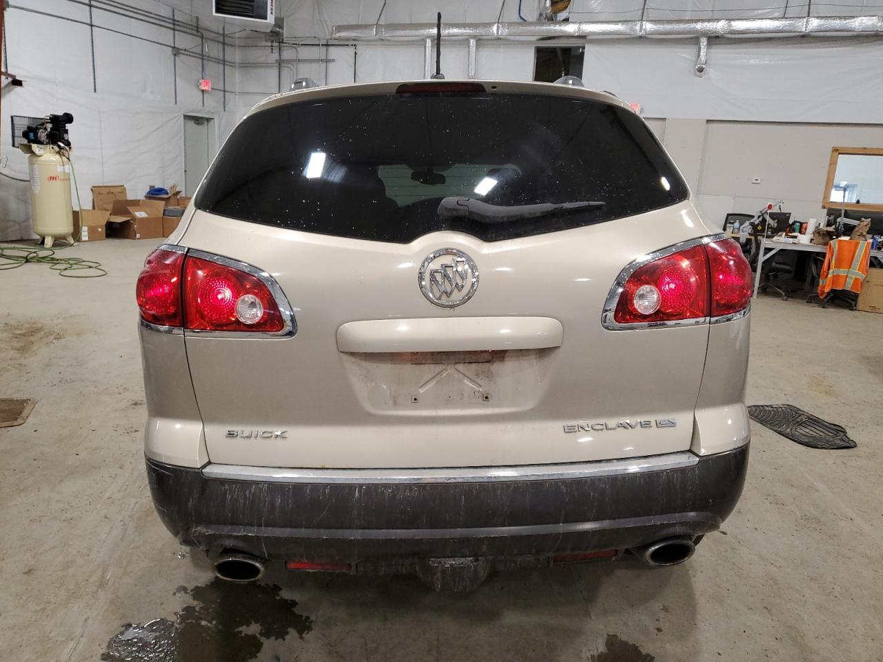 5GAEV13788J273975 2008 Buick Enclave Cx