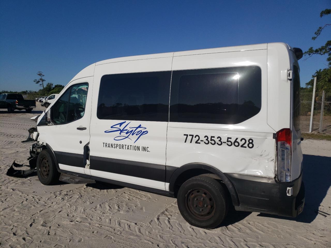 VIN: 1FTYE1CM0KKA63101 2019 FORD TRANSIT