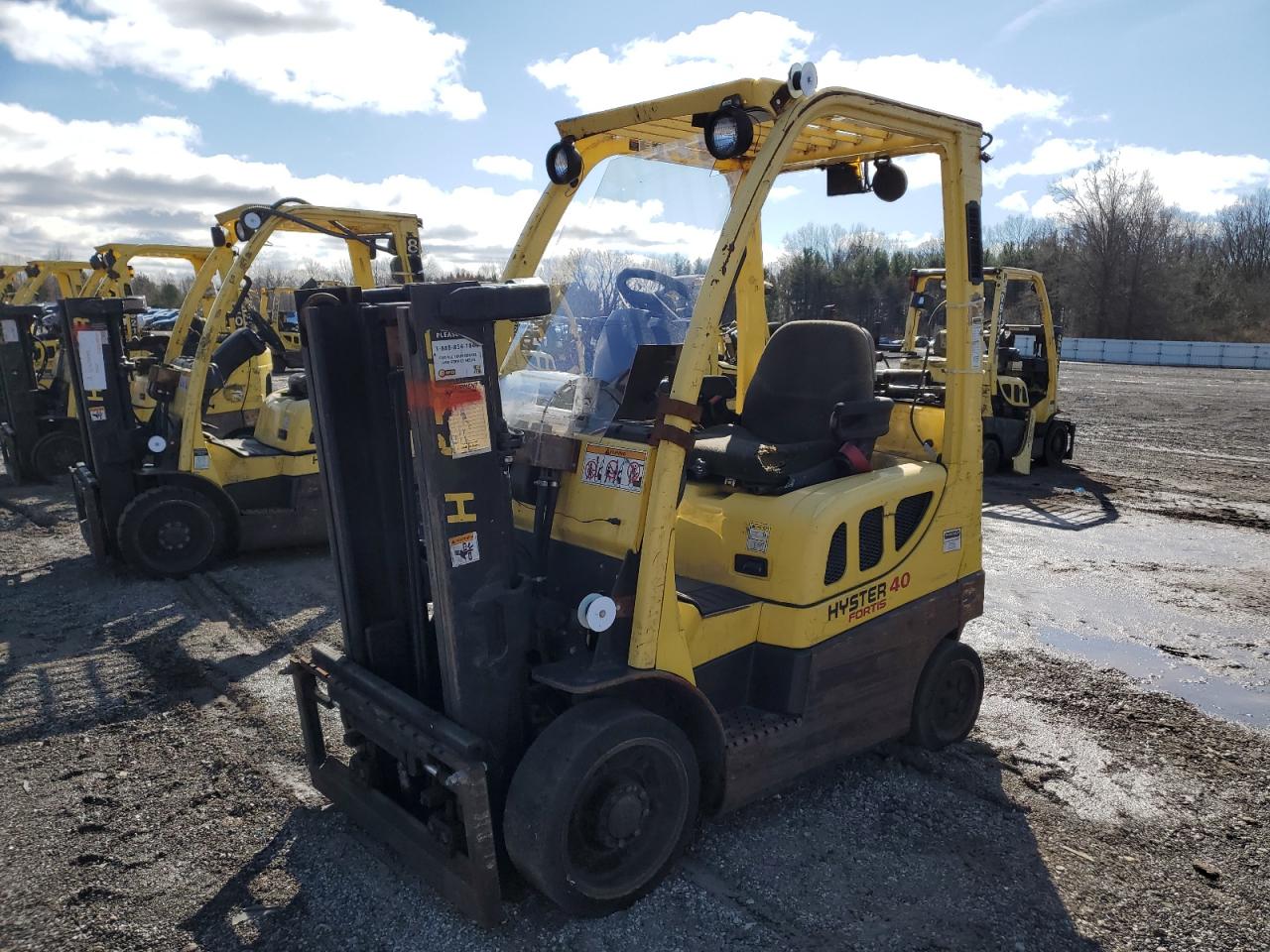 Lot #2414264183 2006 HYST FORKLIFT