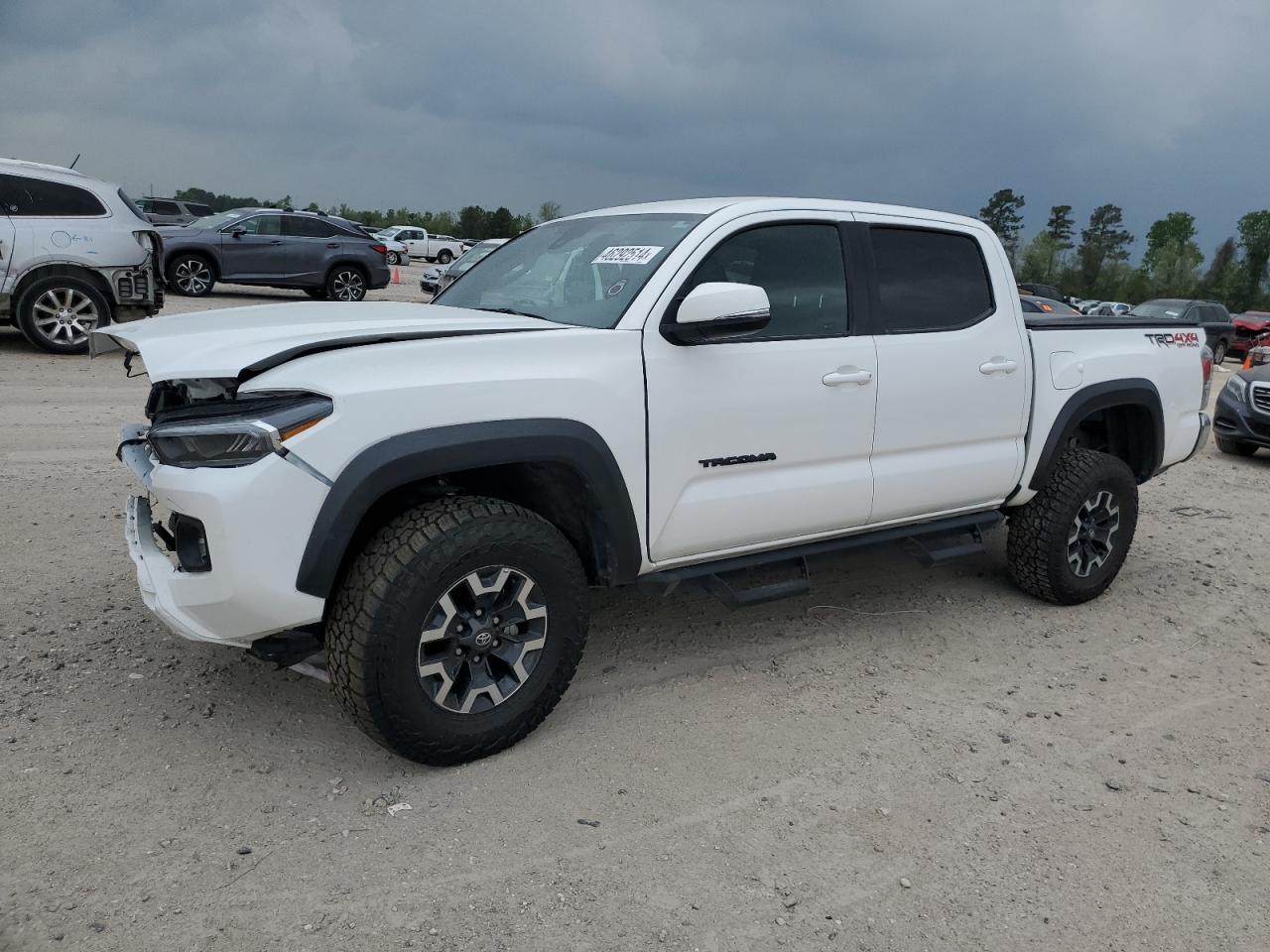 VIN: 3TYCZ5AN1NT082548 2022 TOYOTA TACOMA