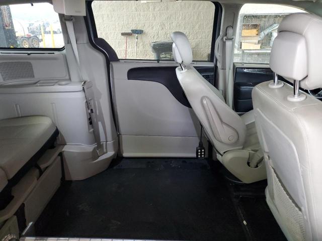 2015 CHRYSLER TOWN & COU 2C4RC1BG5FR582612
