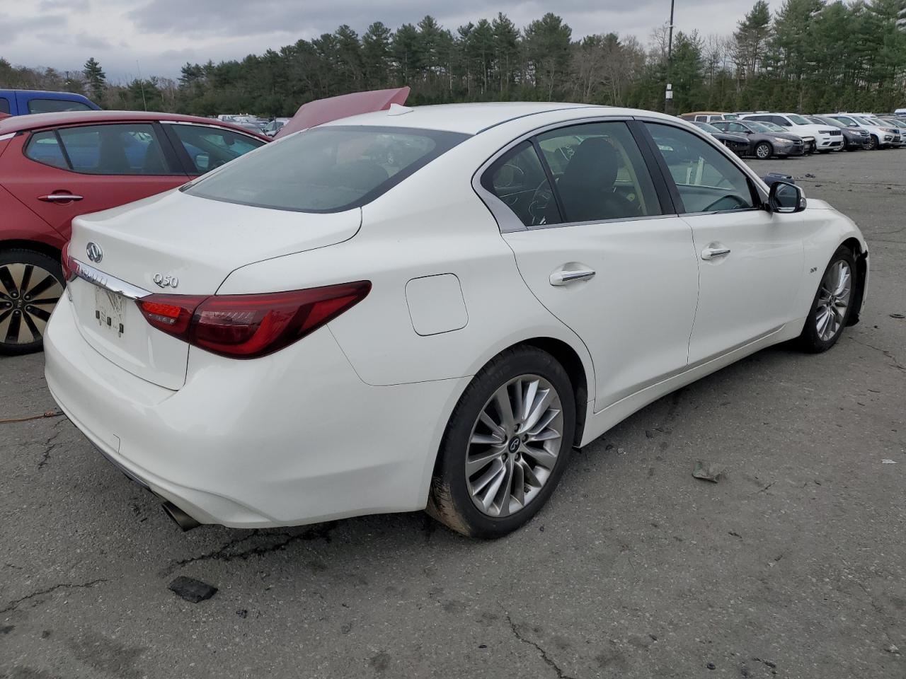 2019 Infiniti Q50 Luxe vin: JN1EV7ARXKM559597