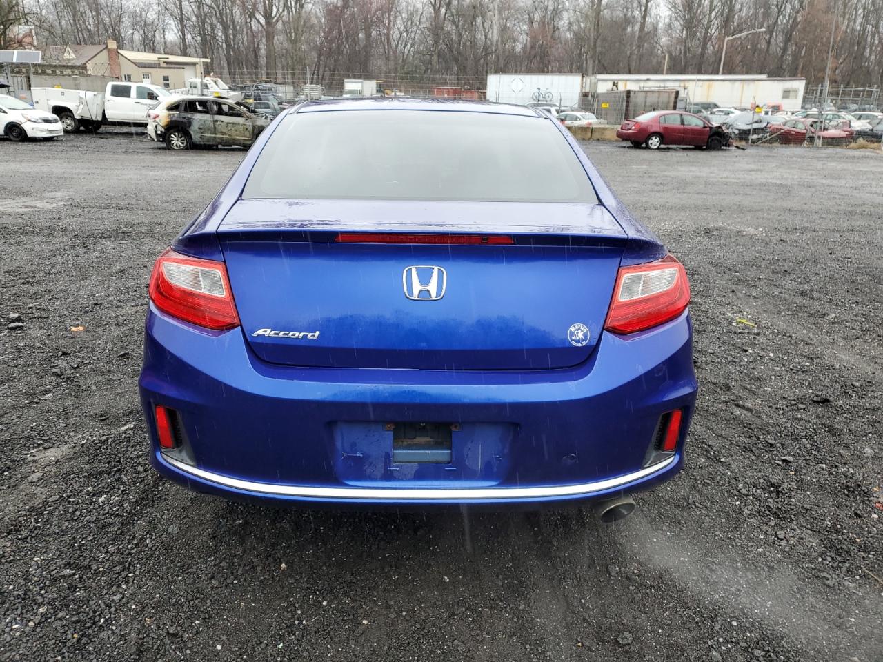 1HGCT1B74EA011543 2014 Honda Accord Ex