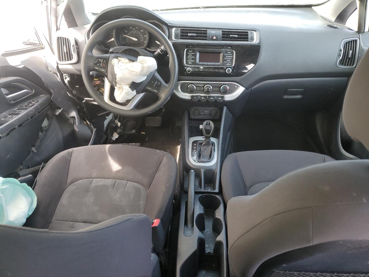 KNADM4A3XG6594431 2016 Kia Rio Lx