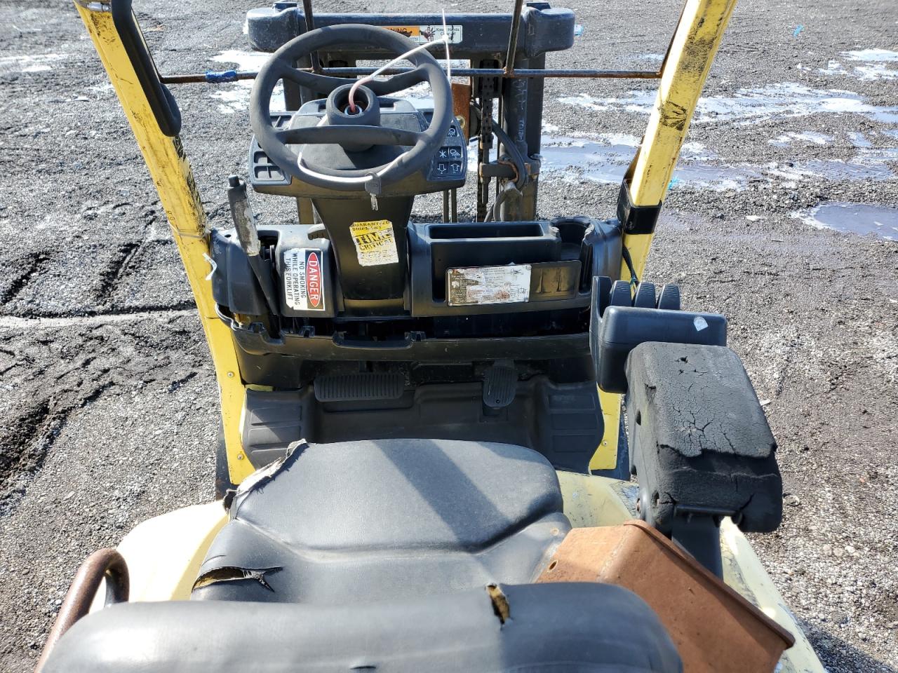 Lot #3242791949 2007 HYST FORKLIFT