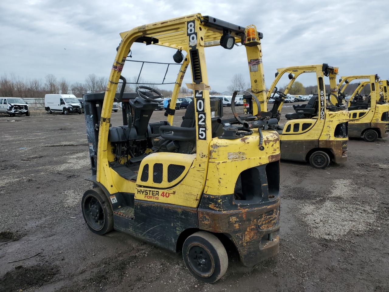 Lot #3242791970 2009 HYSTER FORKLIFT