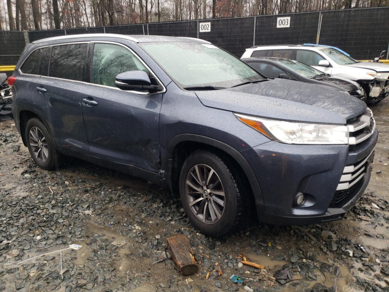 2019 Toyota Highlander Se vin: 5TDJZRFH4KS719103