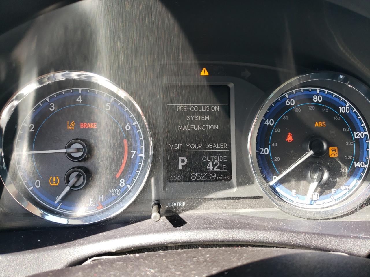 2T1BURHE6KC224576 TOYOTA COROLLA 2019