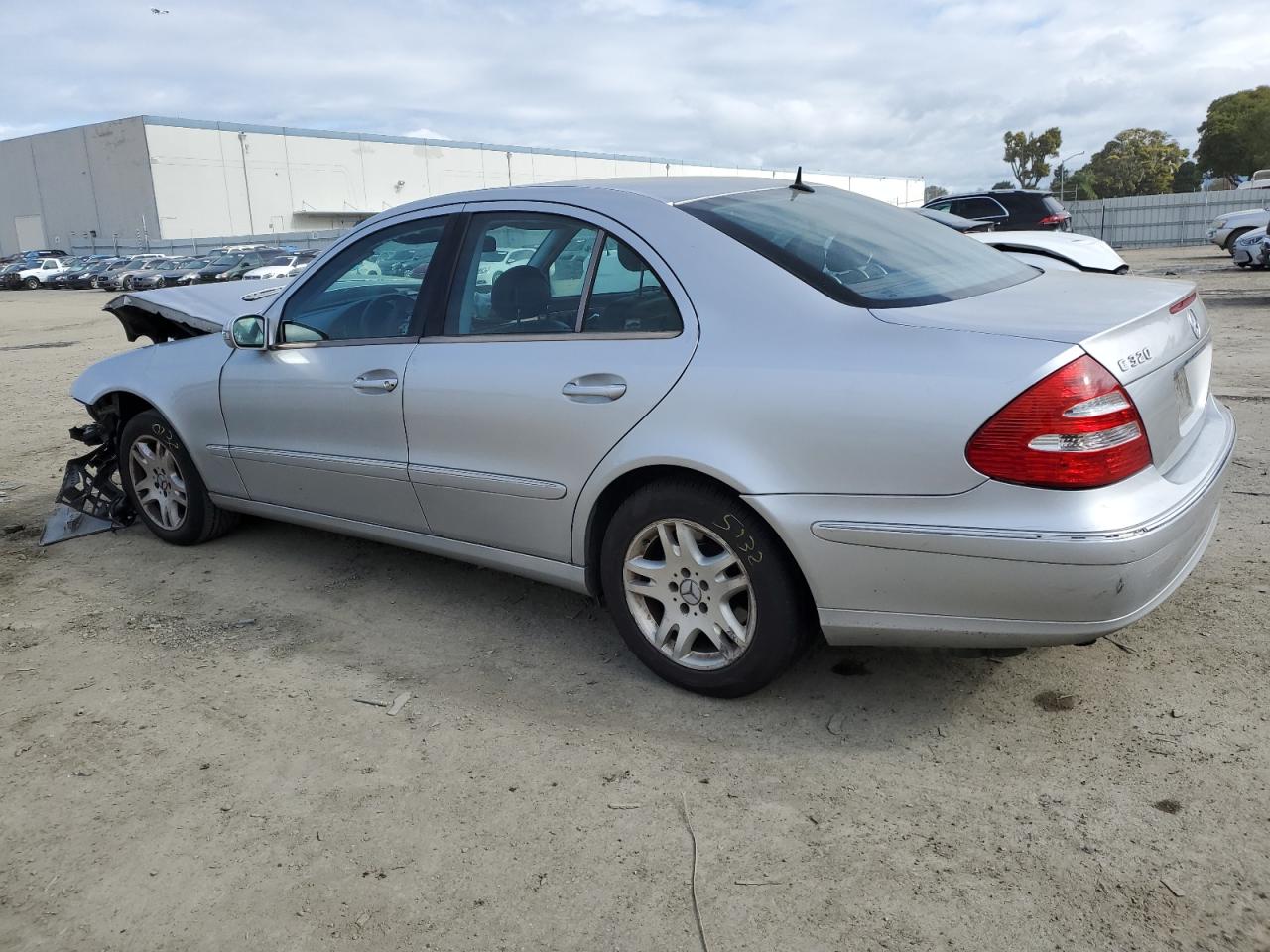 WDBUF65J63A243880 2003 Mercedes-Benz E 320