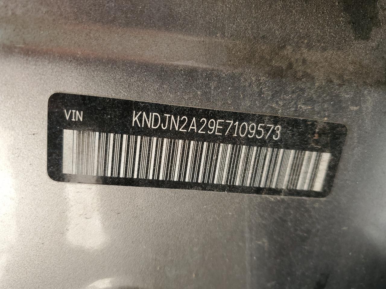 KNDJN2A29E7109573 2014 Kia Soul