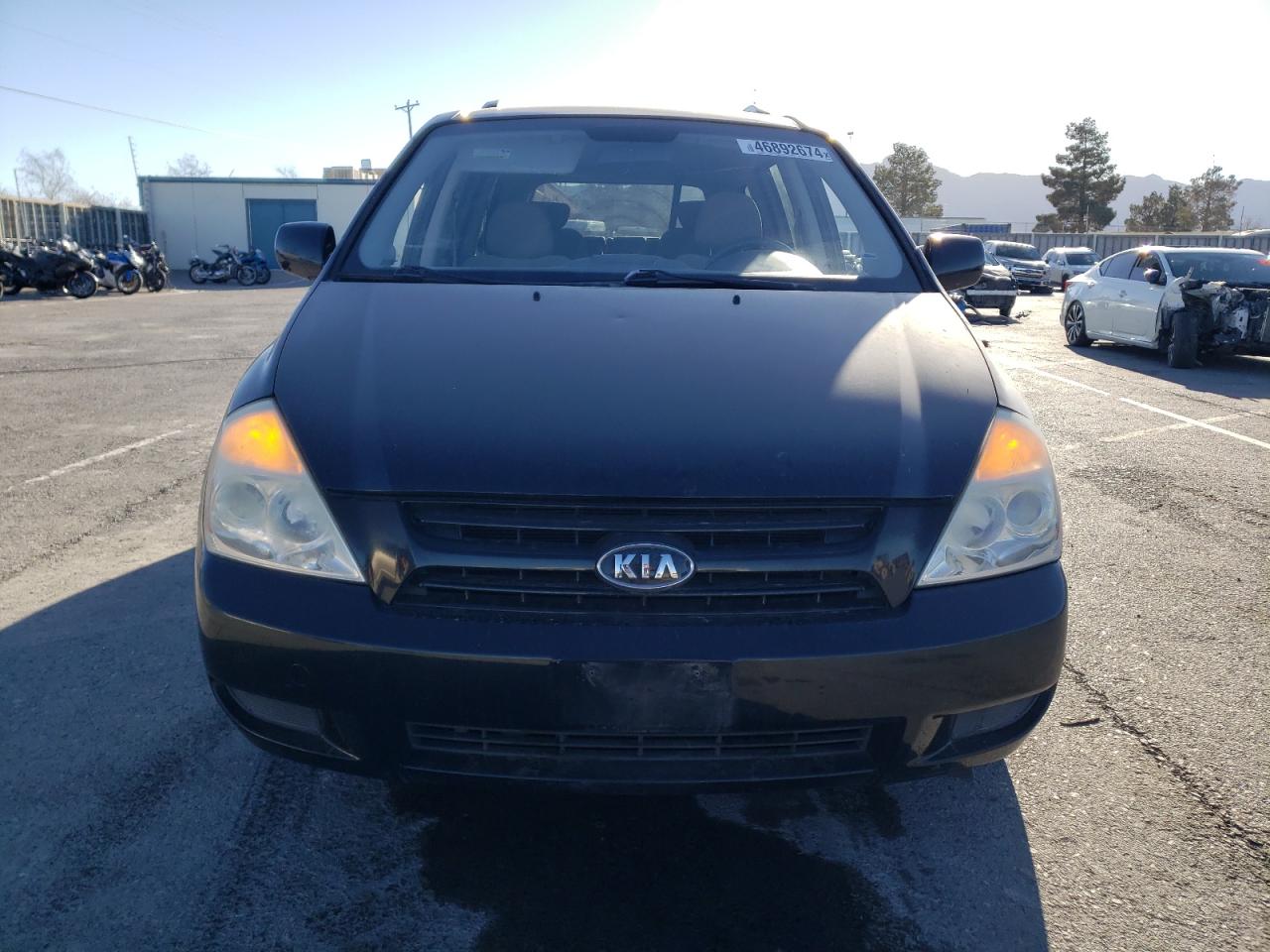 KNDMG4C32A6330537 2010 Kia Sedona Lx