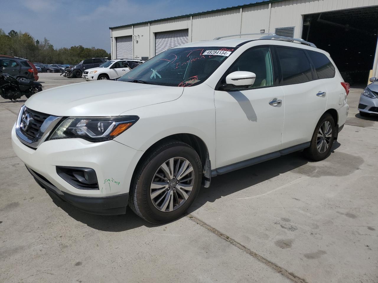 2017 Nissan Pathfinder S vin: 5N1DR2MN9HC632381