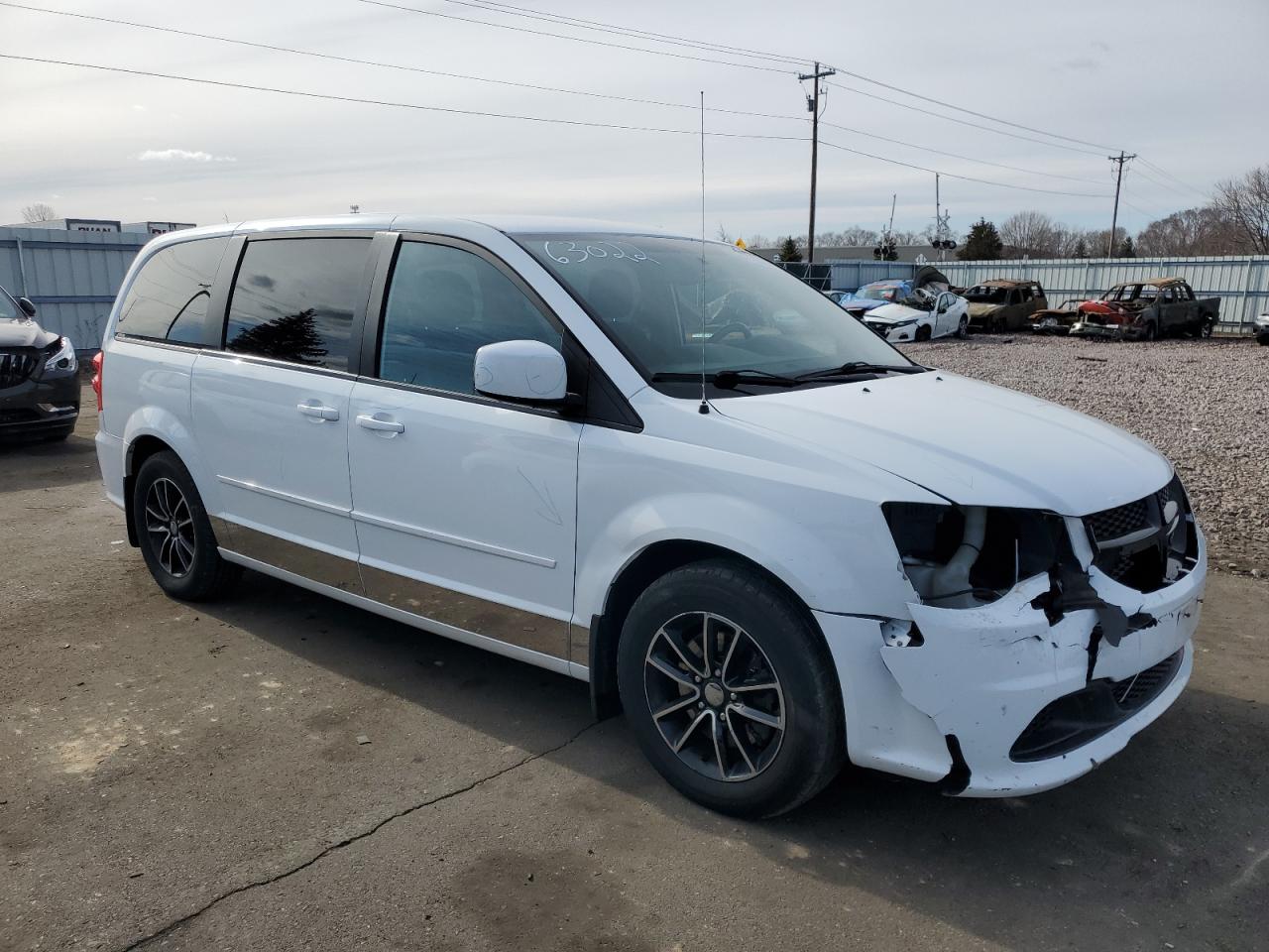 2C4RDGBG8FR636324 2015 Dodge Grand Caravan Se