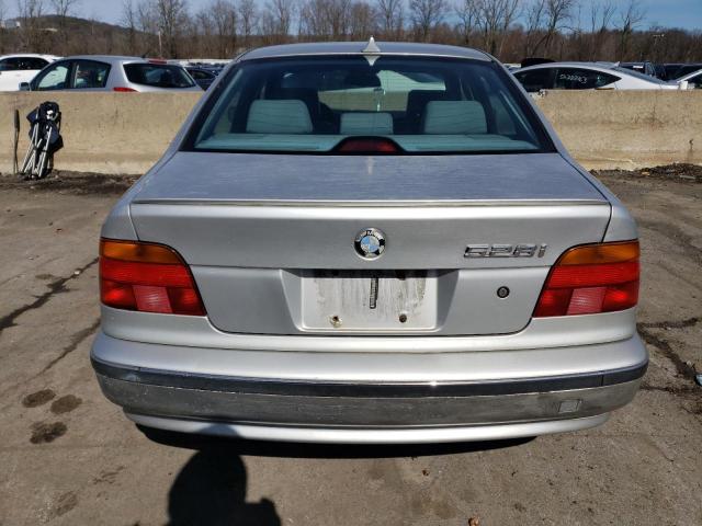 WBADM6333XBY32829 | 1999 BMW 528 i automatic