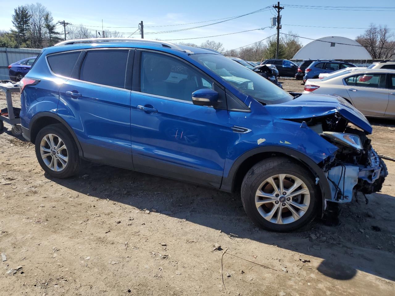 1FMCU9J98HUE28773 2017 Ford Escape Titanium