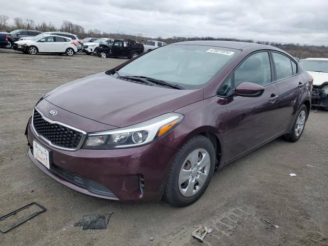 Lot #2411921919 2017 KIA FORTE LX salvage car