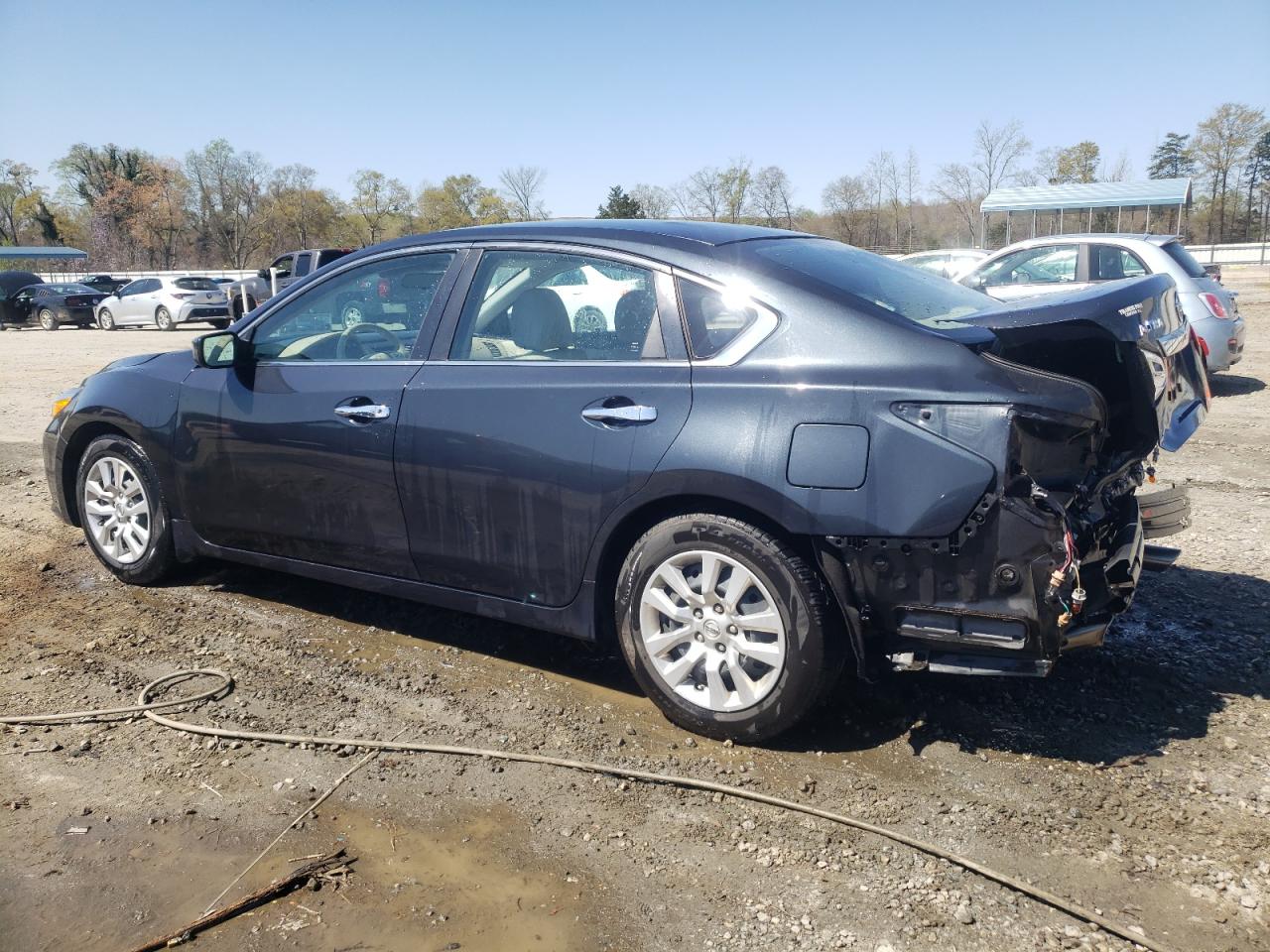 2017 Nissan Altima 2.5 vin: 1N4AL3AP4HN311346