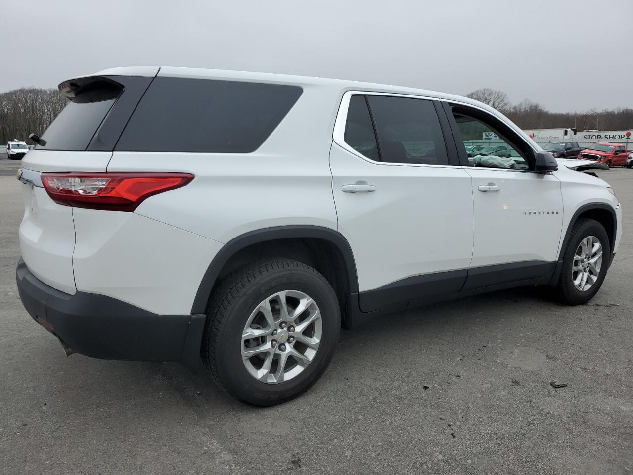 1GNEVFKW8KJ270545 2019 Chevrolet Traverse Ls