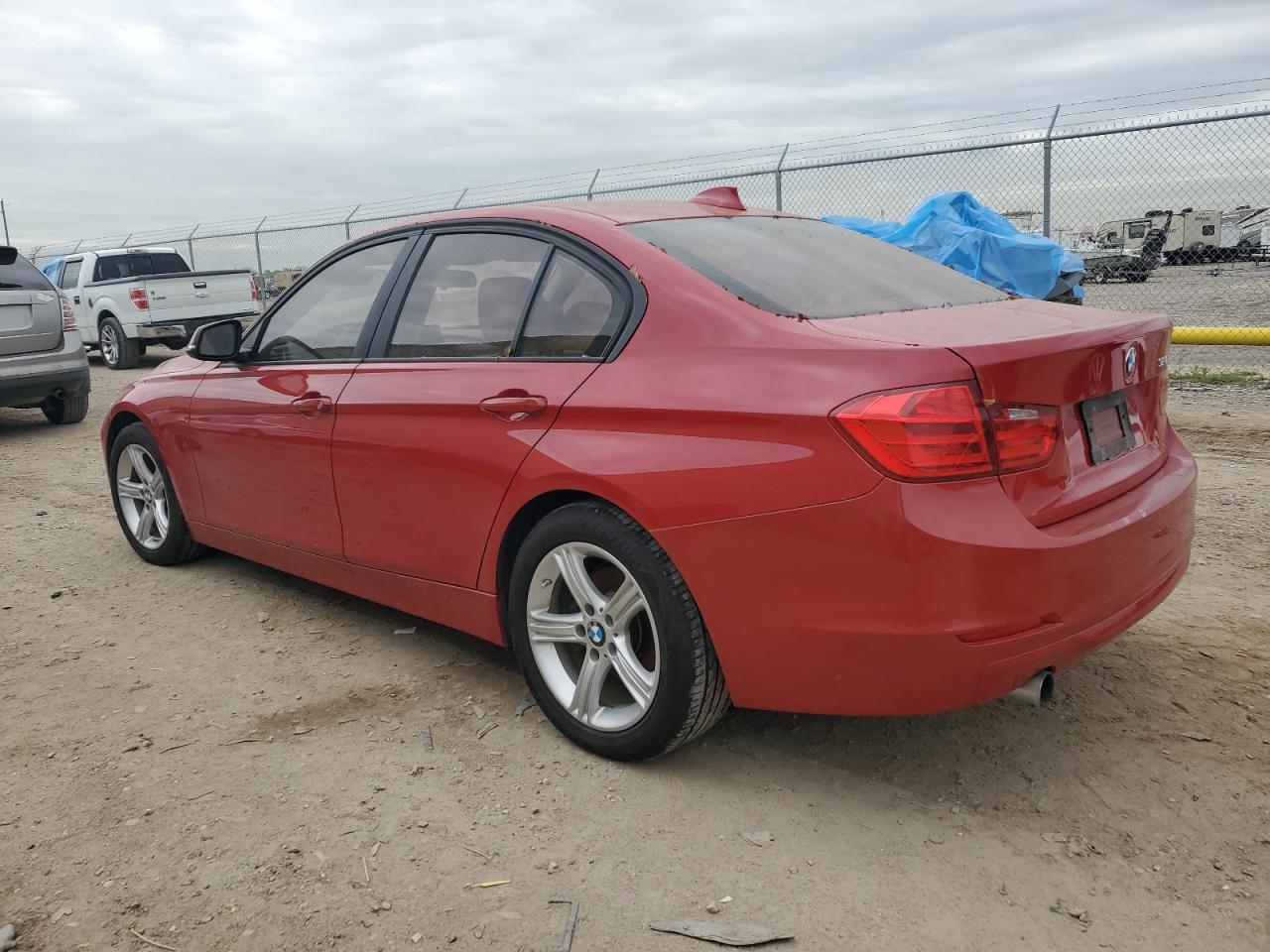 2014 BMW 320 I vin: WBA3B1G51ENN90487