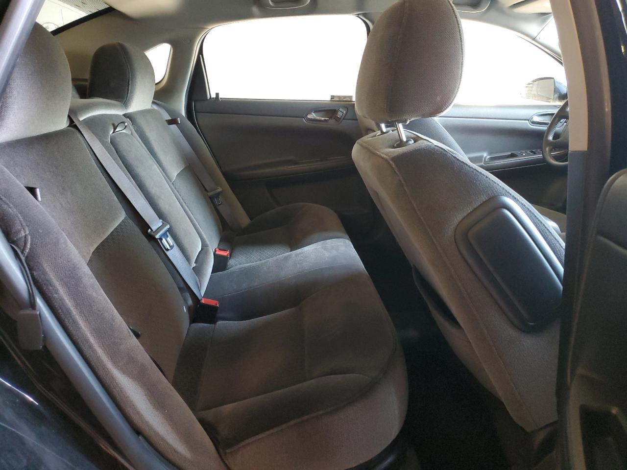 2G1WG5E38C1221966 2012 Chevrolet Impala Lt