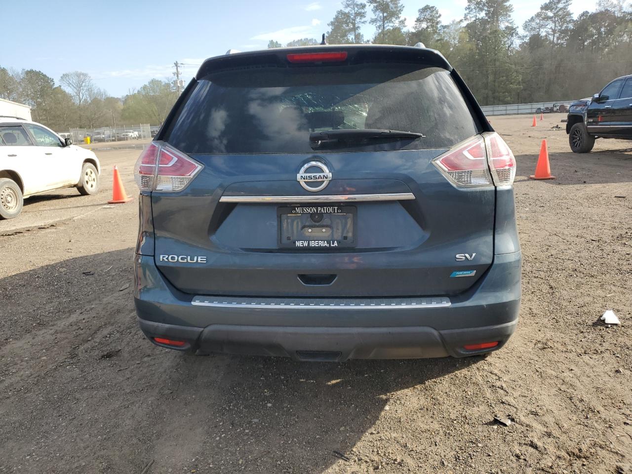 5N1AT2MT8EC841125 2014 Nissan Rogue S