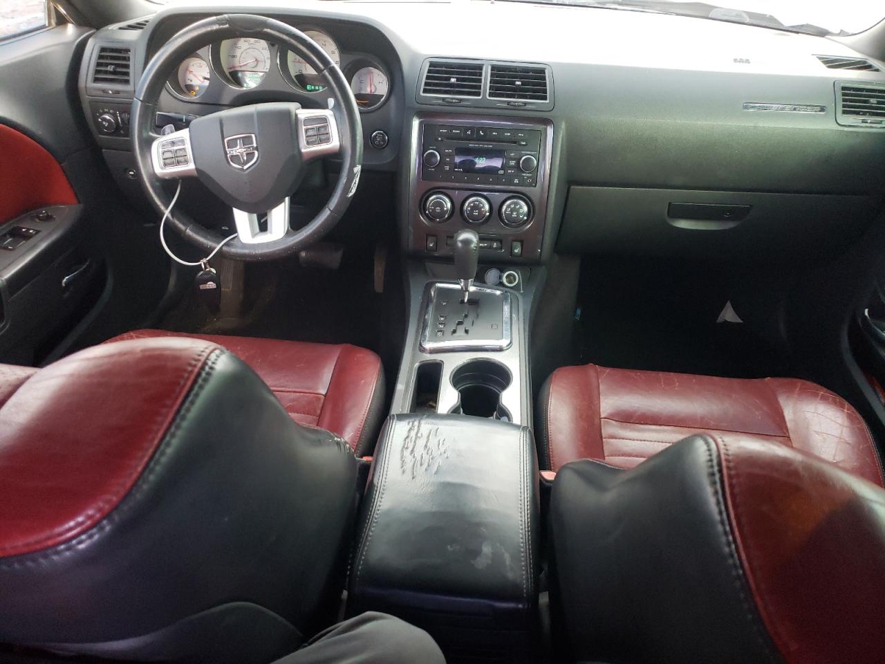 2C3CDYAG3CH269383 2012 Dodge Challenger Sxt