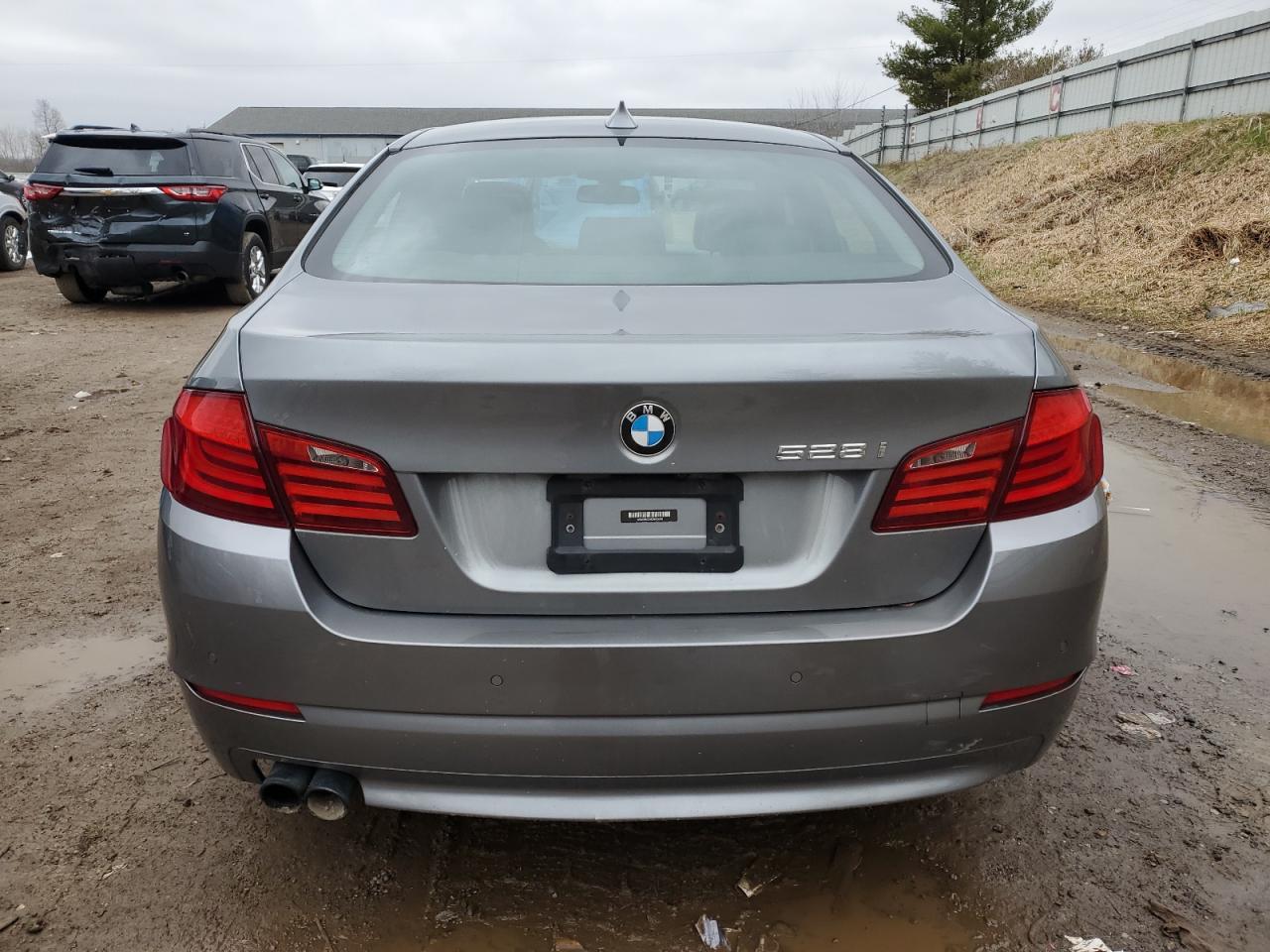 2012 BMW 528 Xi vin: WBAXH5C54CDW03006