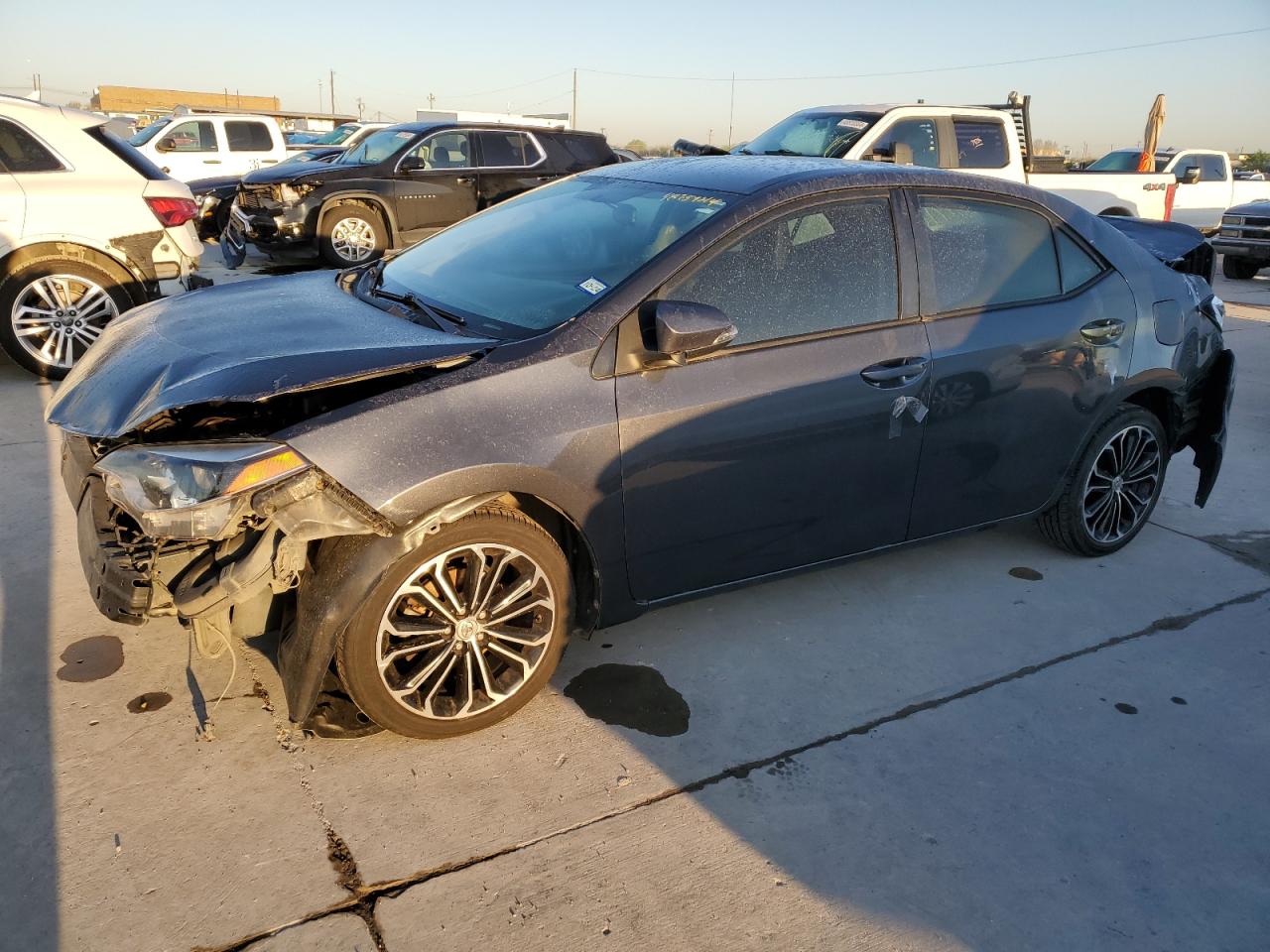 2T1BURHEXFC337047 2015 Toyota Corolla L