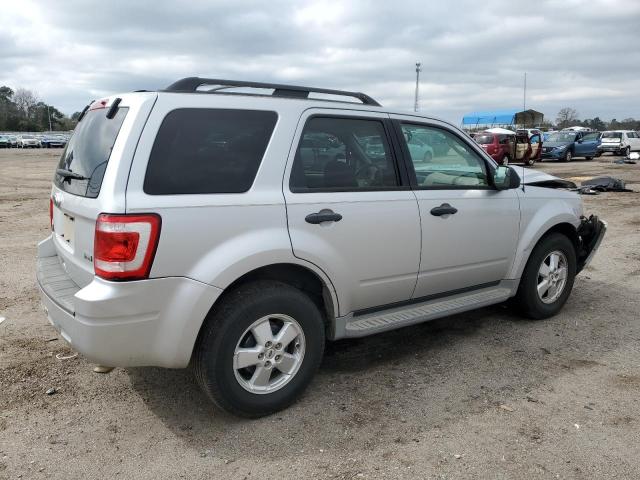 Vin: 1fmcu0dg9akb62624, lot: 45154474, ford escape xlt 20103