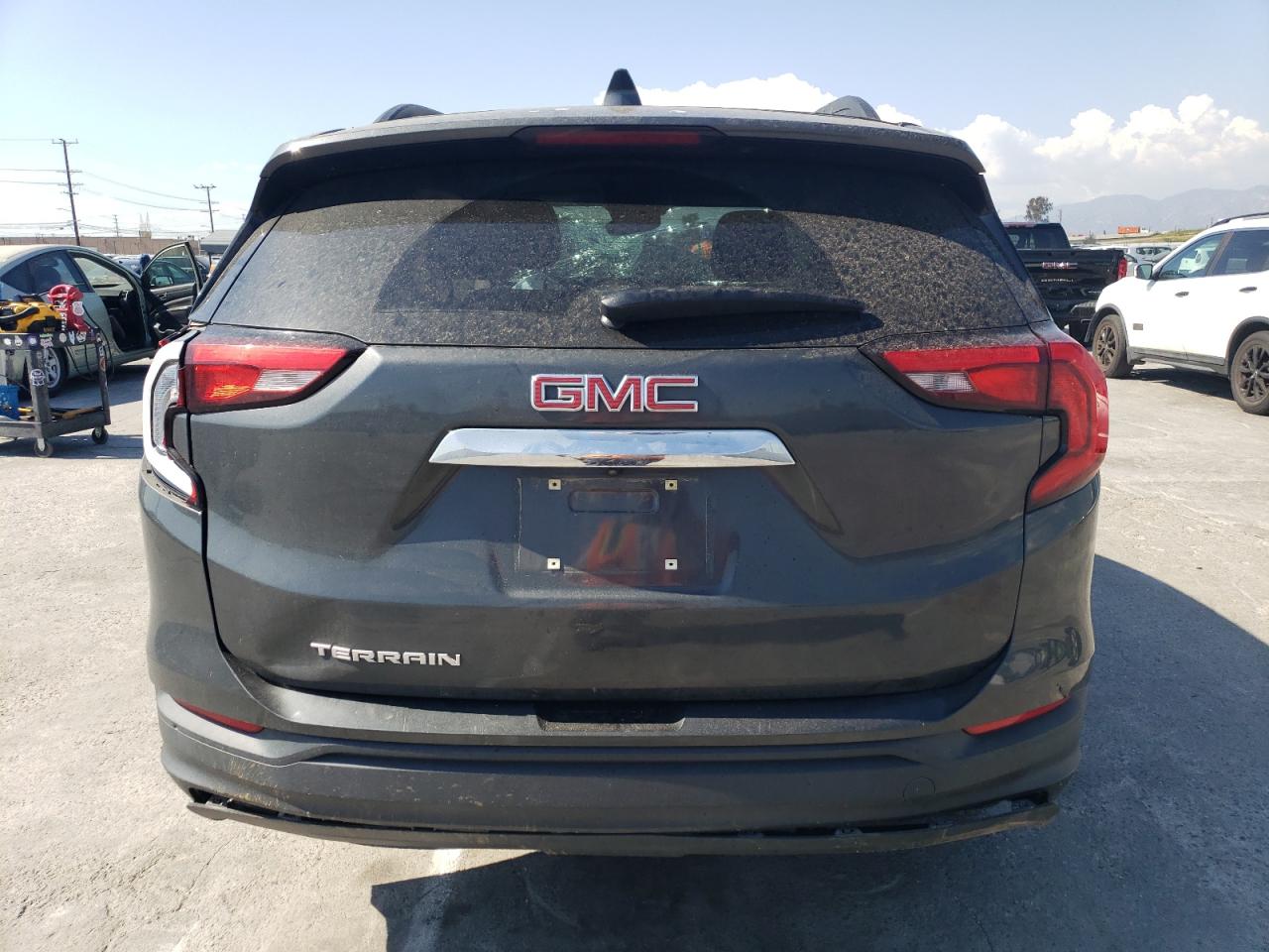 3GKALNEU8JL231130 2018 GMC Terrain Sle