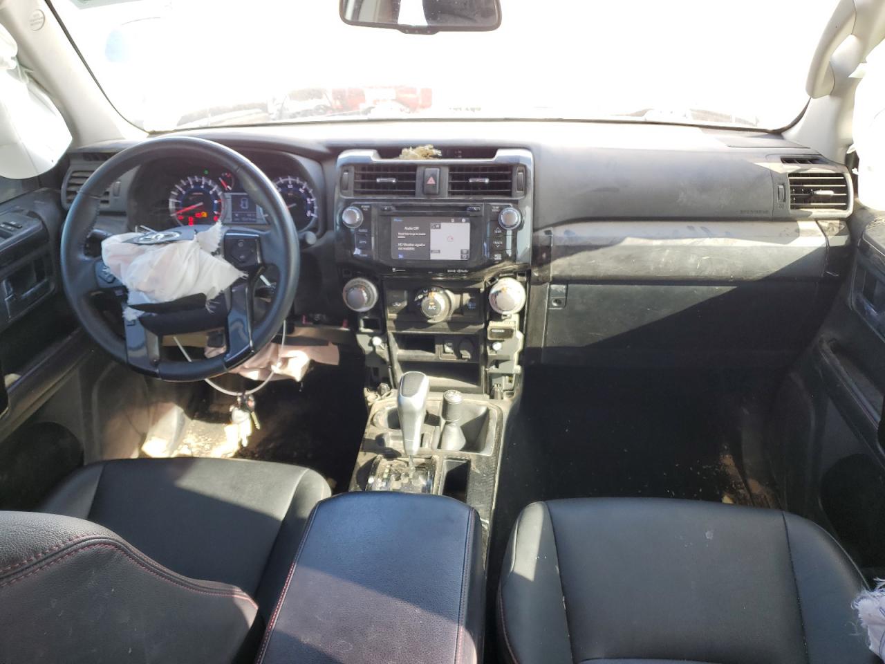 JTEBU5JR9K5716002 2019 Toyota 4Runner Sr5