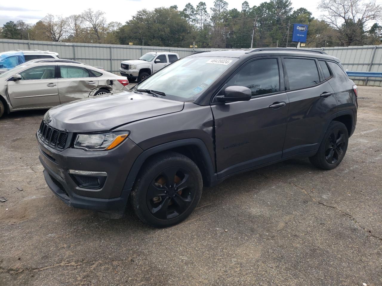 3C4NJCBB8LT118209 2020 Jeep Compass Latitude