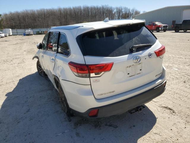 VIN 5TDJZRFH0KS721026 2019 Toyota Highlander, SE no.2