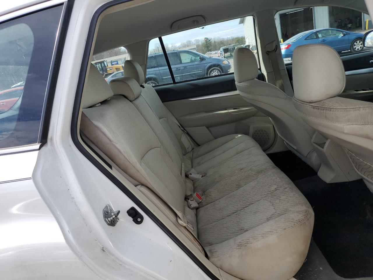 4S4BRBAC9B3319896 2011 Subaru Outback 2.5I
