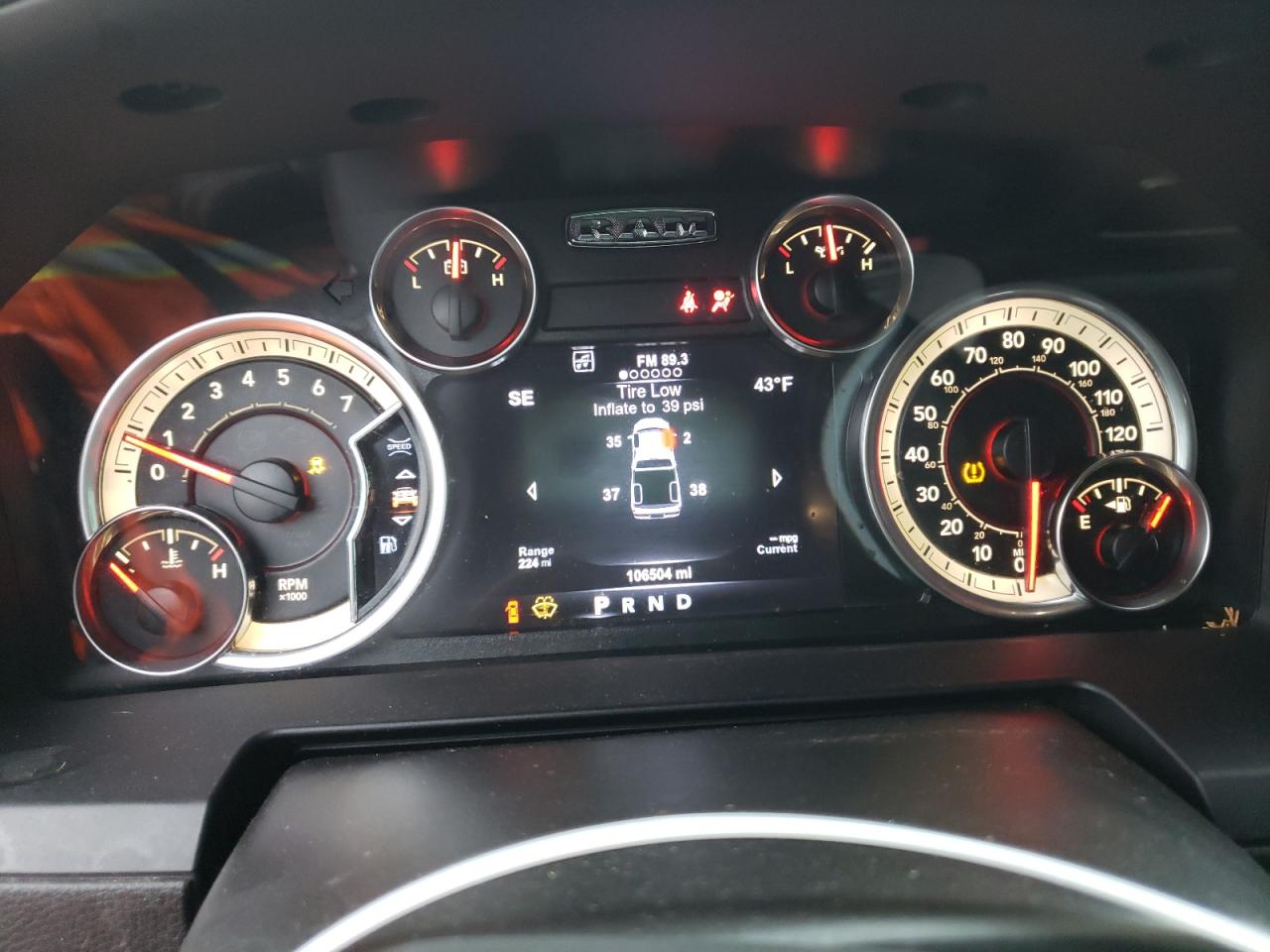 1C6RR7HT9HS608126 2017 Ram 1500 Sport