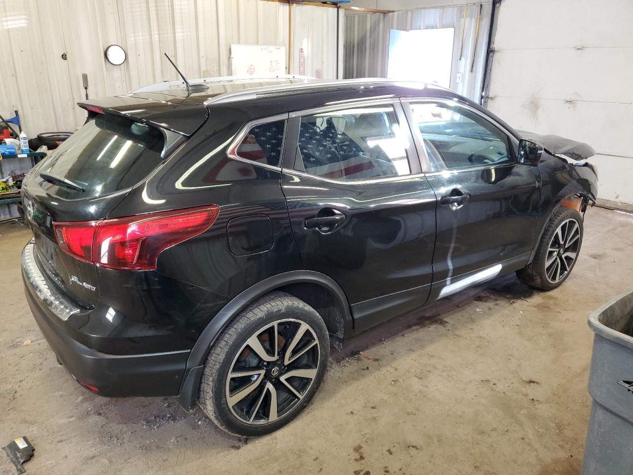 Lot #2845565084 2017 NISSAN ROGUE SPOR