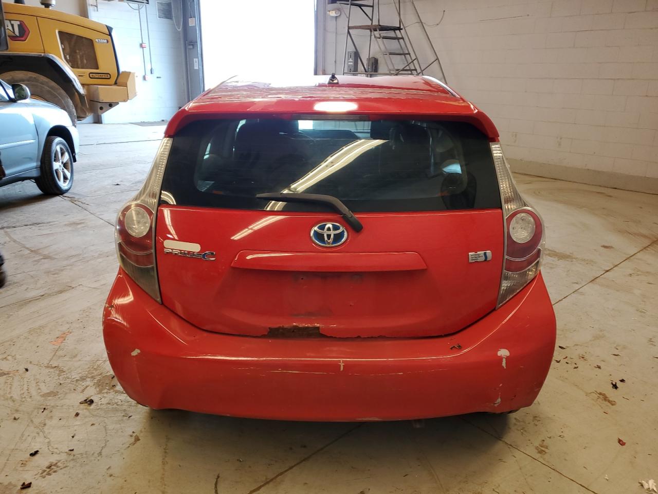 JTDKDTB39E1072452 2014 Toyota Prius C