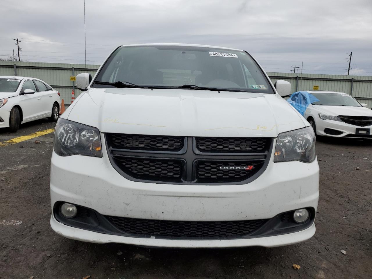 2C4RDGBG5JR201737 2018 Dodge Grand Caravan Se