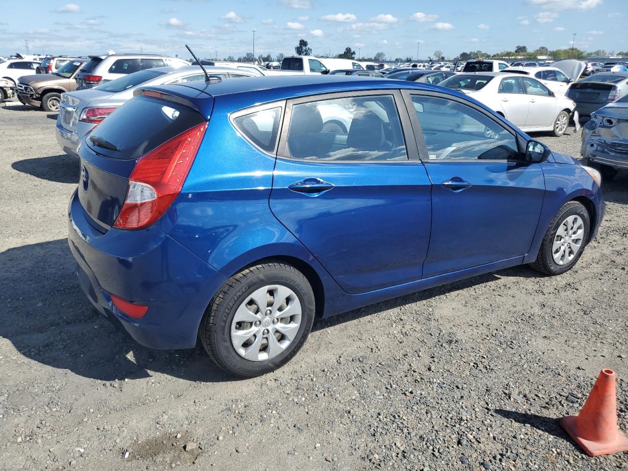 KMHCT5AE3GU277929 2016 Hyundai Accent Se