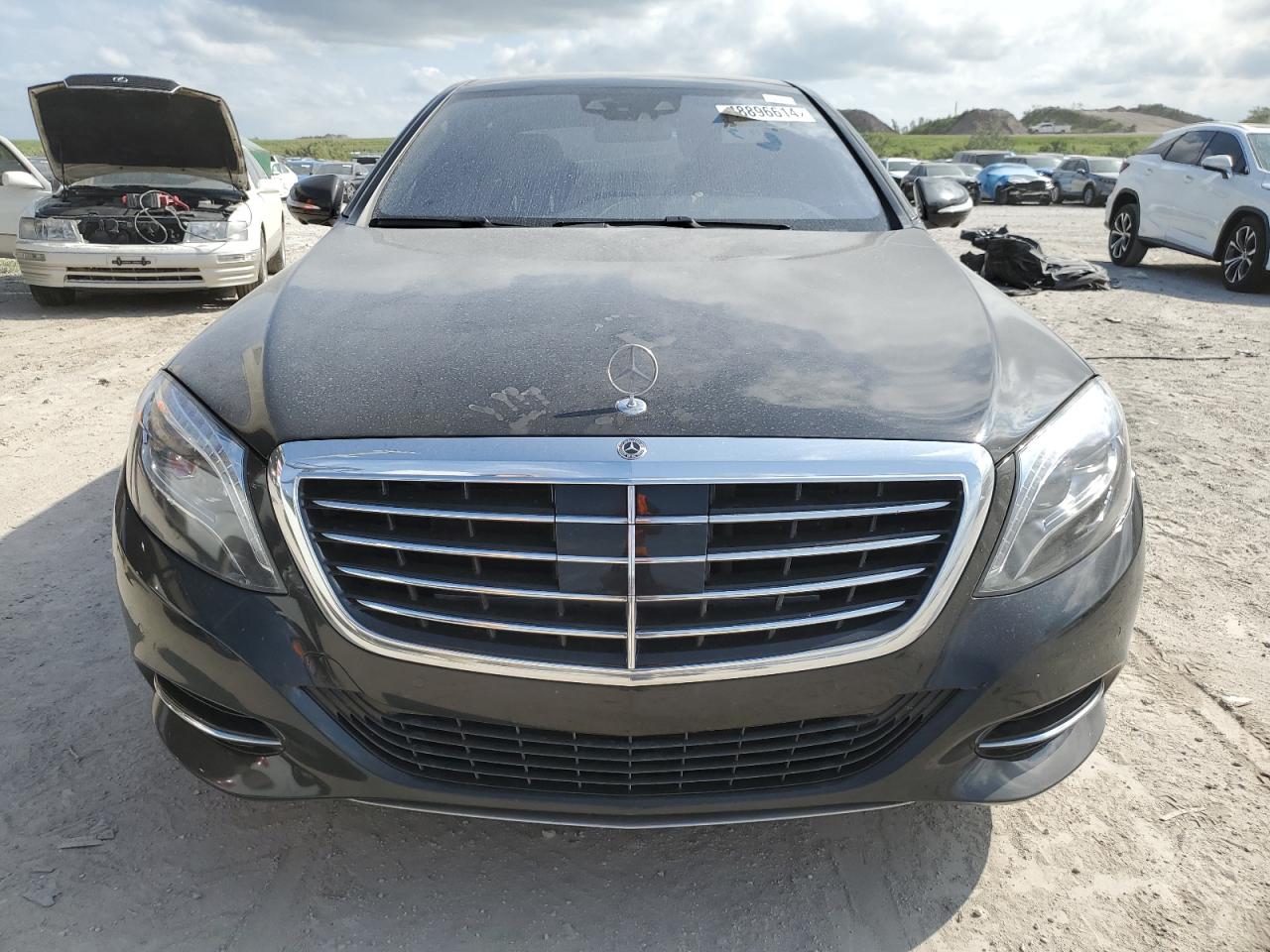 2016 Mercedes-Benz S 550 vin: WDDUG8CB5GA217692