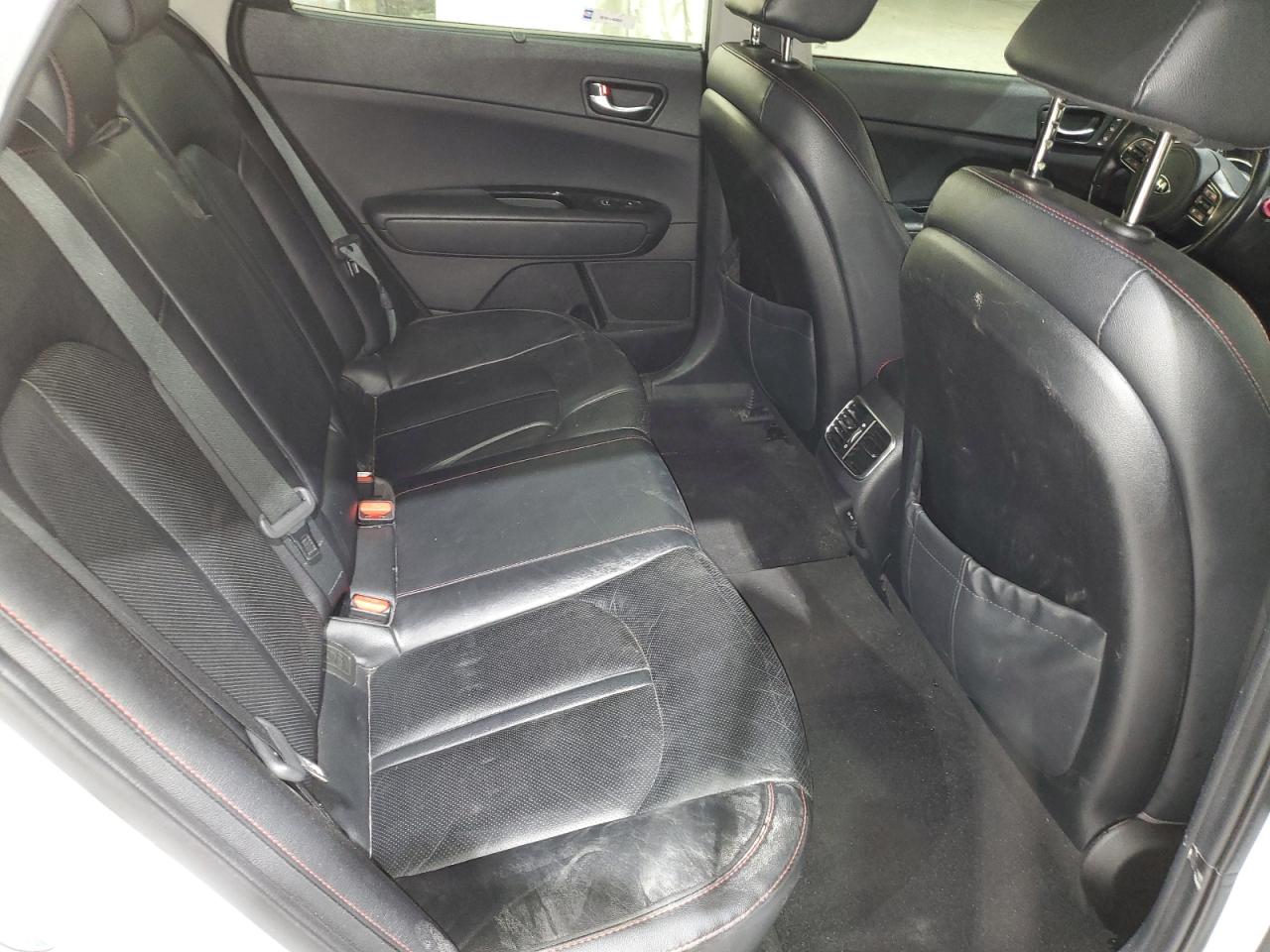 5XXGW4L28HG136453 2017 Kia Optima Sx