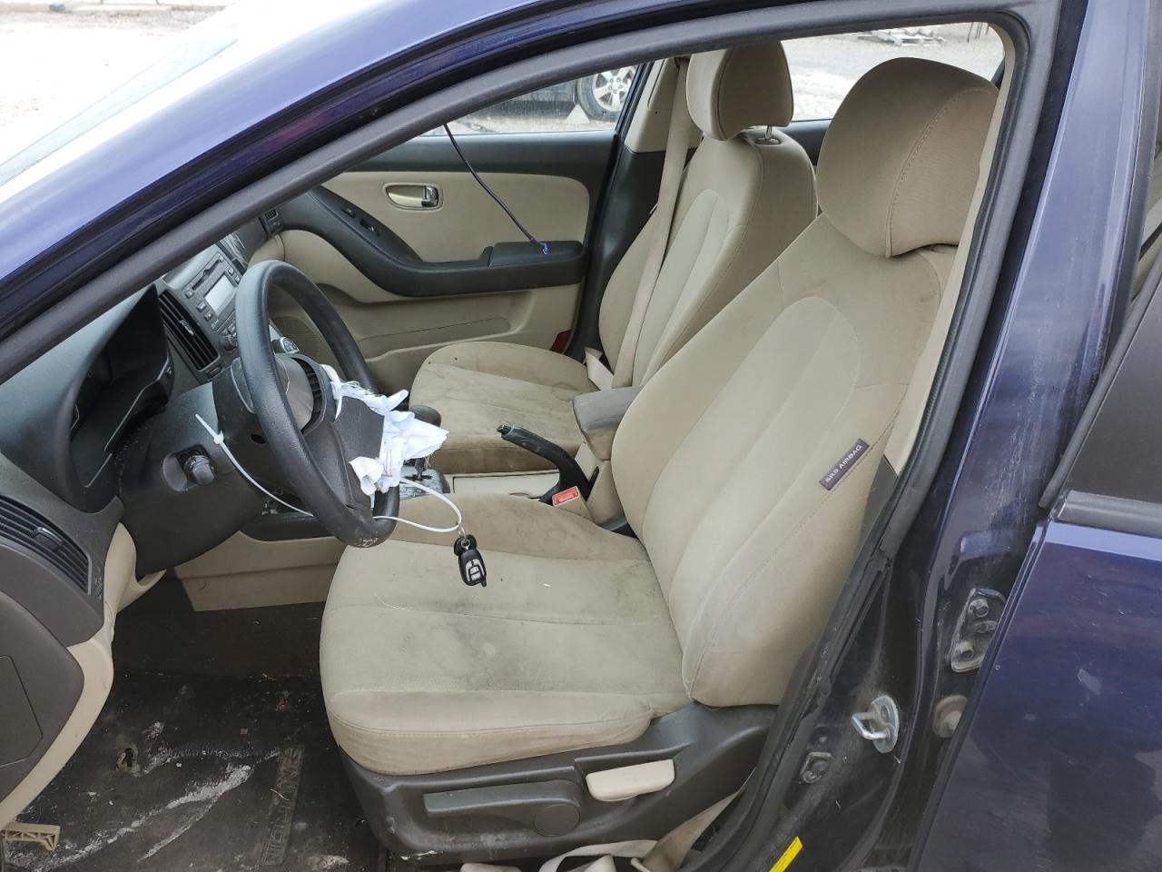 KMHDU4AD8AU868963 2010 Hyundai Elantra Blue