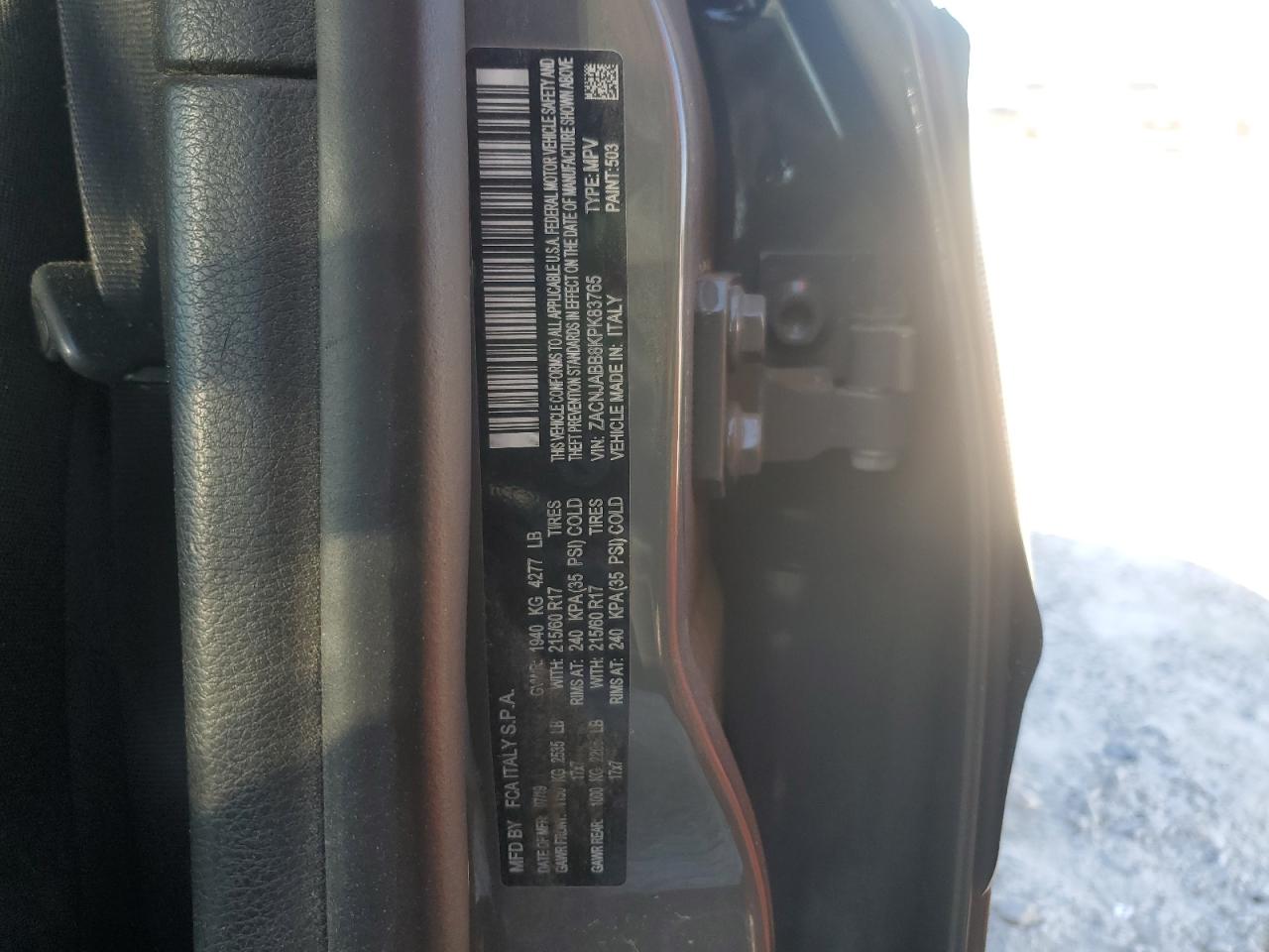 ZACNJABB8KPK83765 2019 Jeep Renegade Latitude