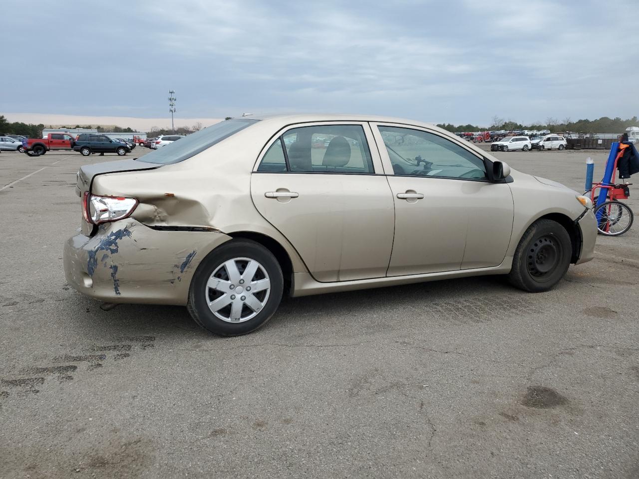 1NXBU4EE5AZ290038 2010 Toyota Corolla Base