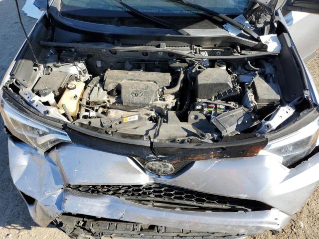 Lot #2475736201 2018 TOYOTA RAV4 SE salvage car