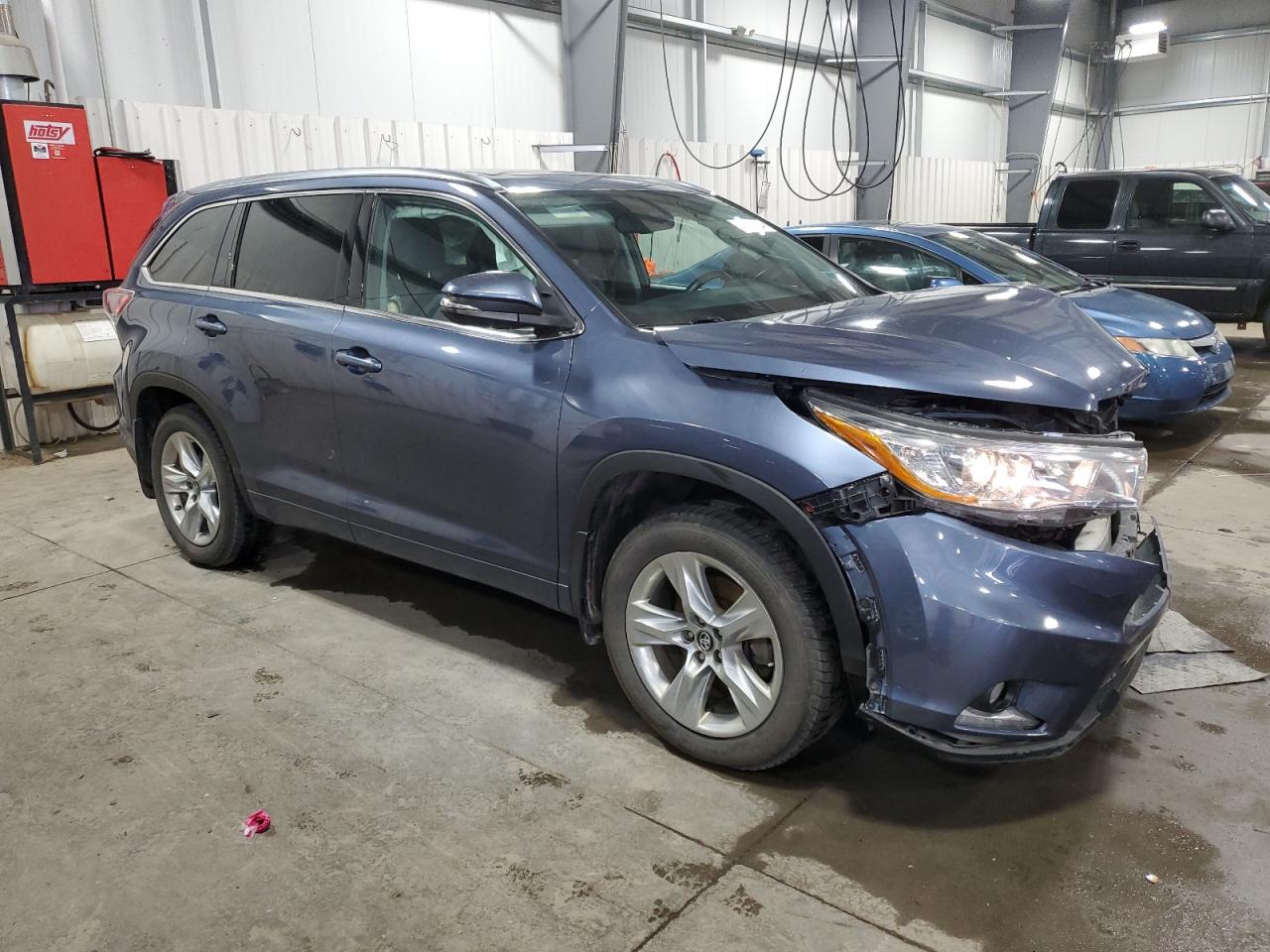 2016 Toyota Highlander Limited vin: 5TDDKRFH6GS276638