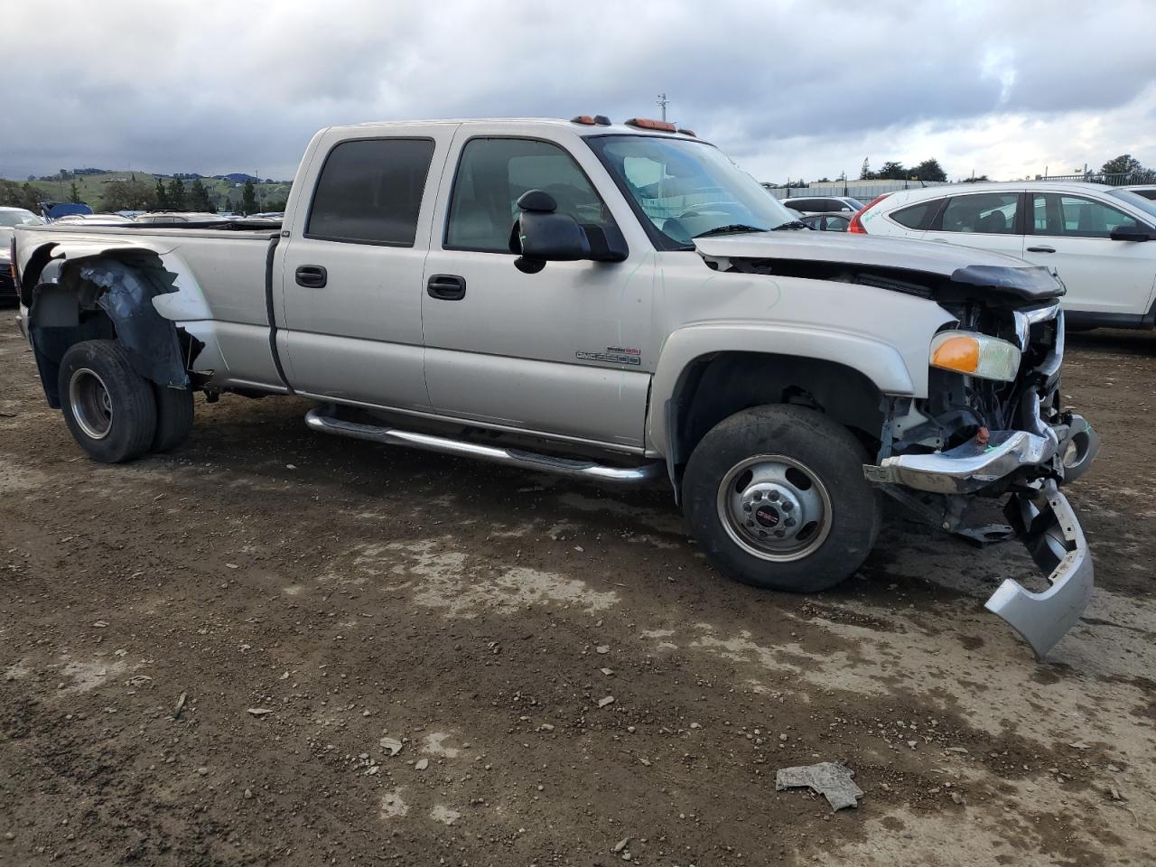 1GTJK332X4F257702 2004 GMC New Sierra K3500