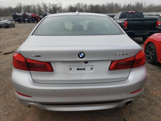 2019 BMW 530 XI WBAJA7C59KWW19355