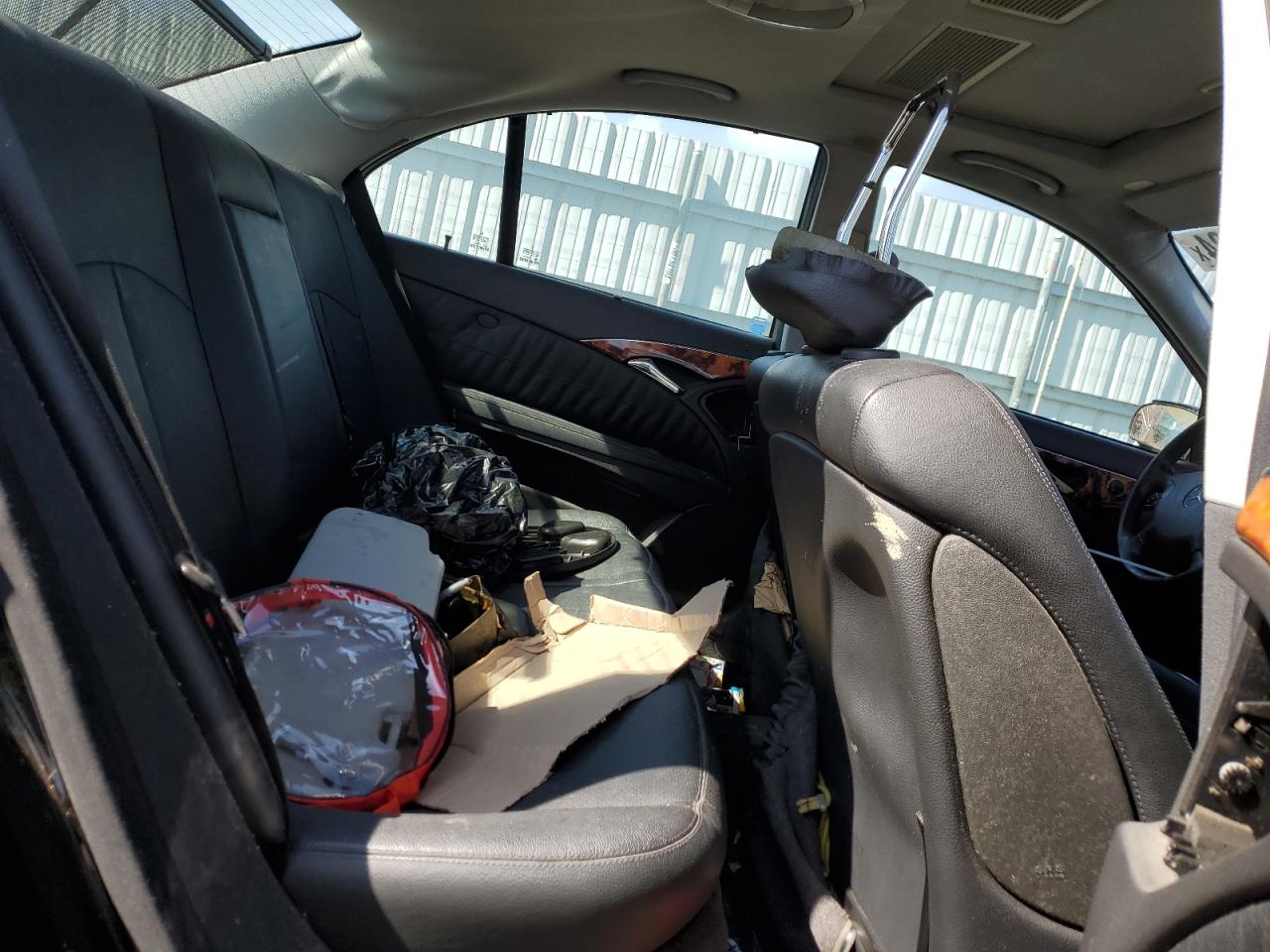 WDBUF56JX6A767871 2006 Mercedes-Benz E 350