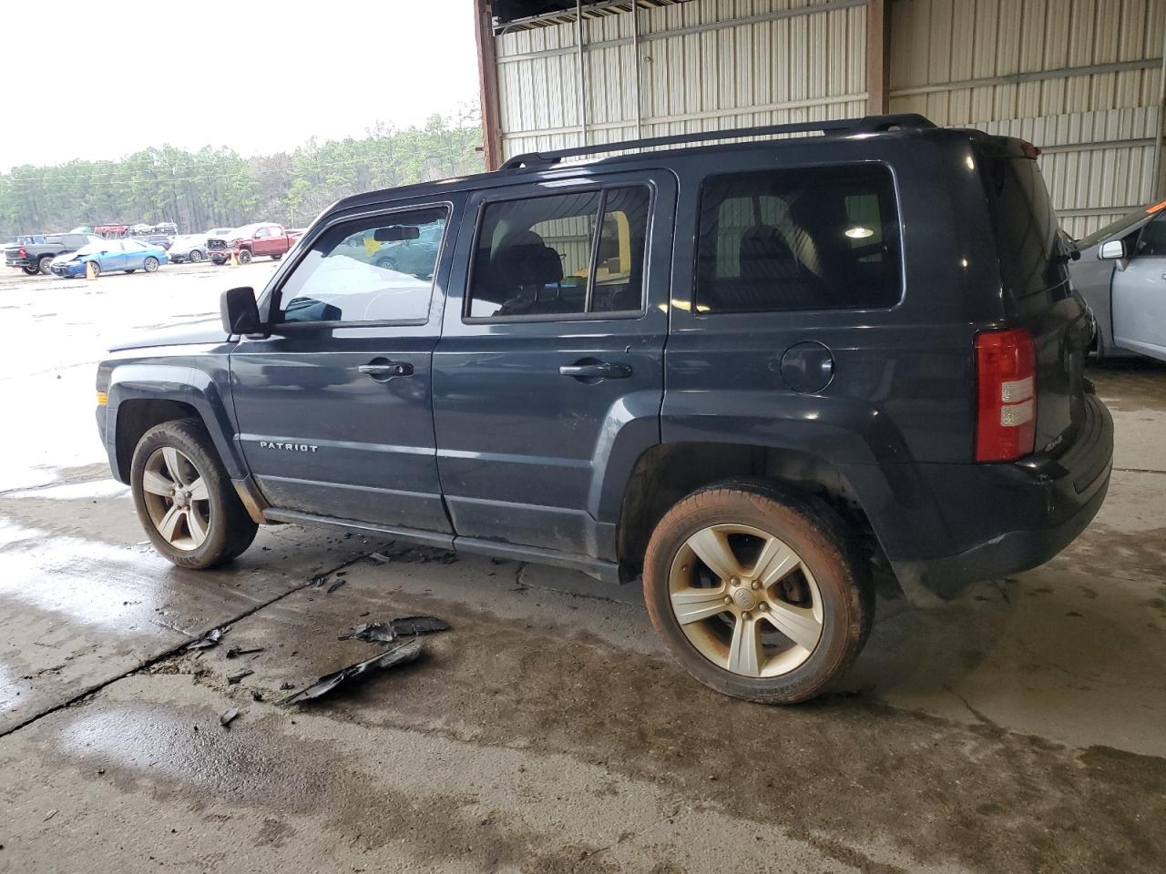 2015 Jeep Patriot Latitude vin: 1C4NJRFB1FD257265